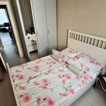 Classy Apartment At European Quarter Brussels Luaran gambar